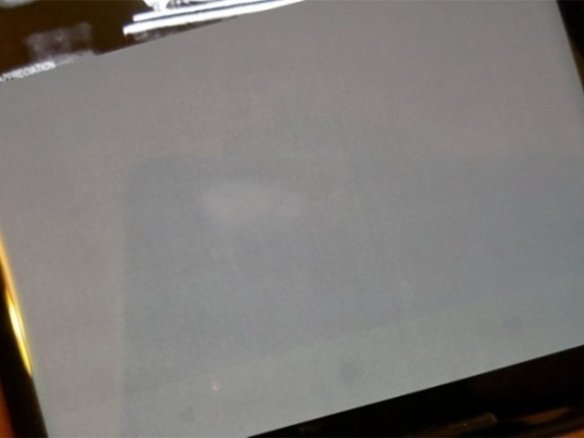 谷歌仍在排查Pixel2烧屏问题:若属实将全面停产