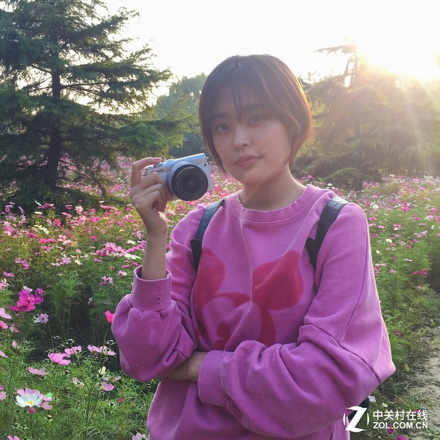 轻巧便携还有高颜值 佳能EOS M100评测 