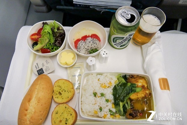 真的不安全？越南航空商务舱体验揭秘 