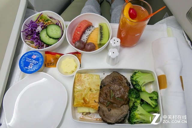 真的不安全？越南航空商务舱体验揭秘 