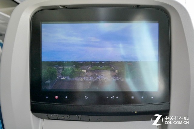 真的不安全？越南航空商务舱体验揭秘 