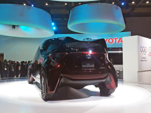2017东京车展：丰田正式发布了全新燃料电池MPV