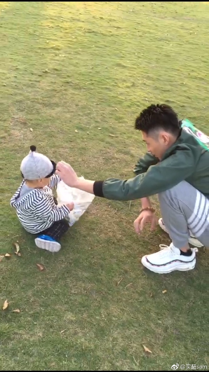 6c74d725gy1fkoy71uphuj20qo1bf487