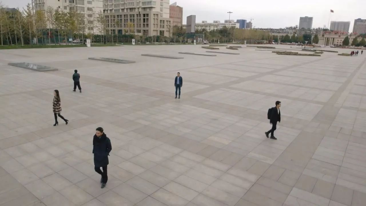 这群怪咖，用最土的方式拍出豆瓣评分最高的网剧_手机凤凰网