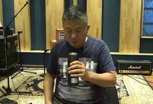 所谓“中年焦虑” 不过是因为这代中年人喊得最响