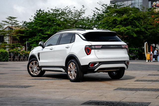 对标途观,cr-v,奥迪q3,"小沃尔沃"领克01预售17-24万元