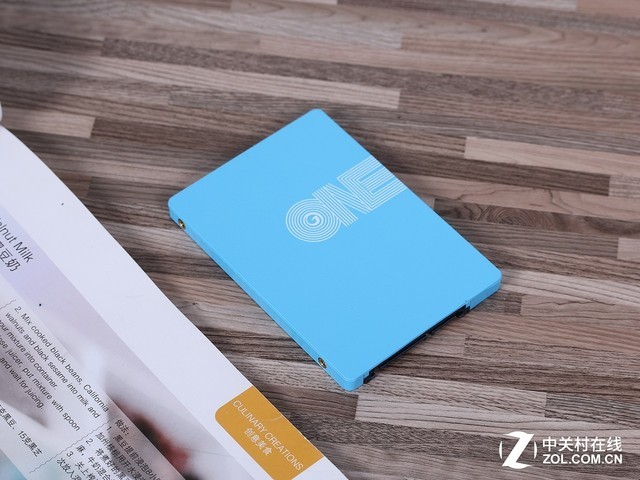 原厂3D NAND颗粒 影驰ONE 120GB SSD首测 