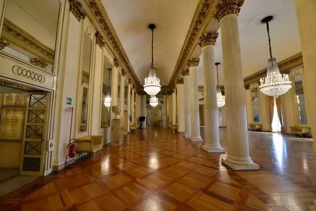 一个棒槌在世界第三大歌剧院听交响乐是种怎样