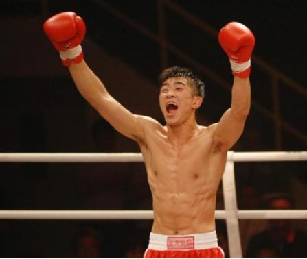 上官鹏飞悲剧再次上演,年仅20岁搏击选手比赛被击中后脑不治身亡