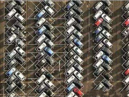 看完日本人设计的停车位后，真替中国的停车位着急！