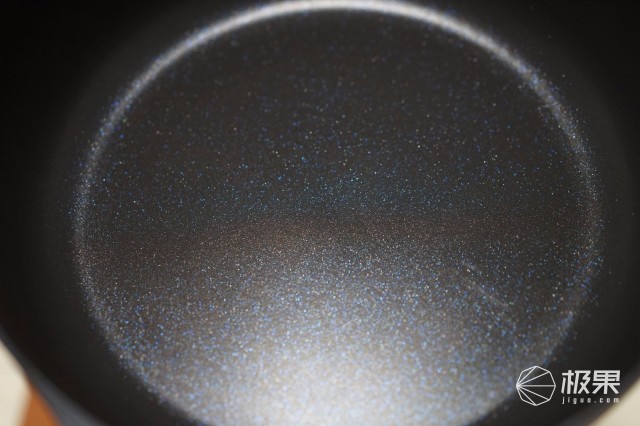 拉歌蒂尼（Lagostina）蓝钻系列28cm平底煎锅