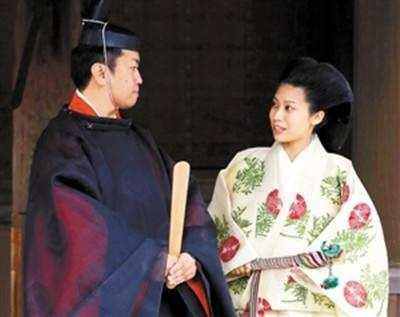 神一样的日本天皇 起源于中国?