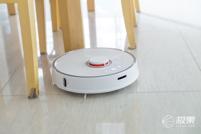 石头科技扫拖一体扫地机器人 石头科技扫拖一体扫地机器人