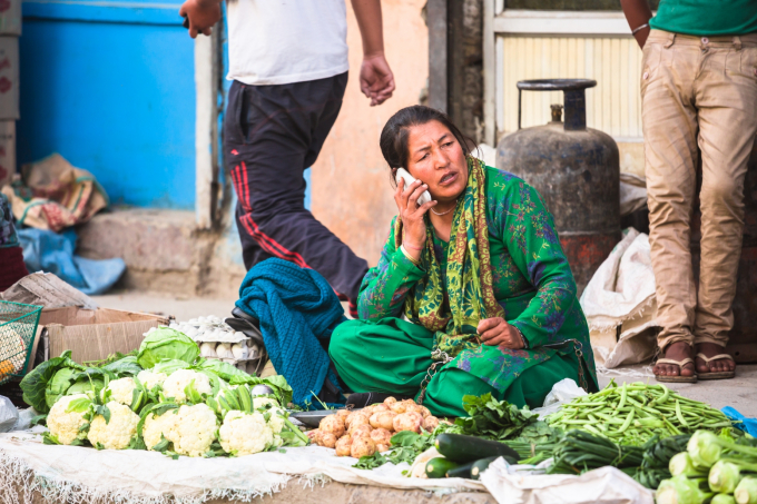 印度超美国成第二大智能手机市场,小米份额在