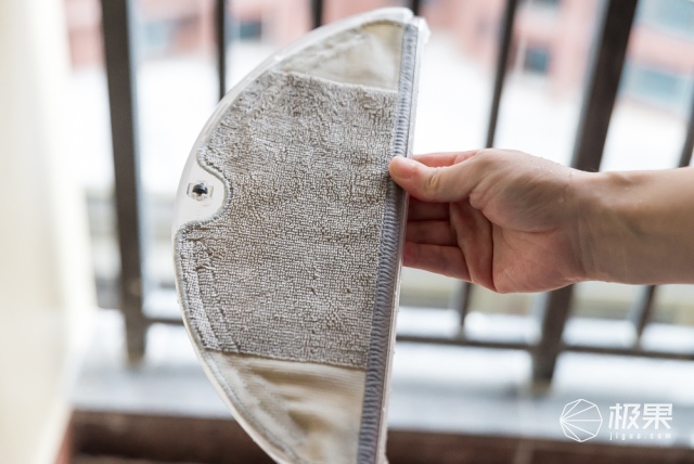 石头科技扫拖一体扫地机器人 石头科技扫拖一体扫地机器人