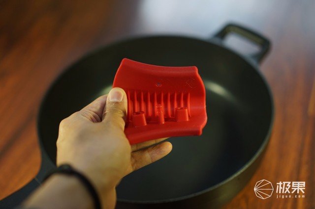 拉歌蒂尼（Lagostina）蓝钻系列28cm平底煎锅