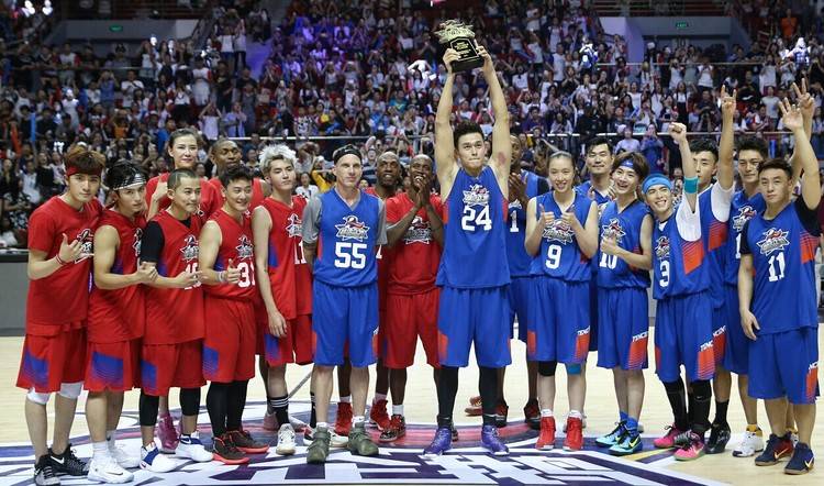 让吴亦凡与NBA雷阿伦、皮尔斯同场打篮球,怎