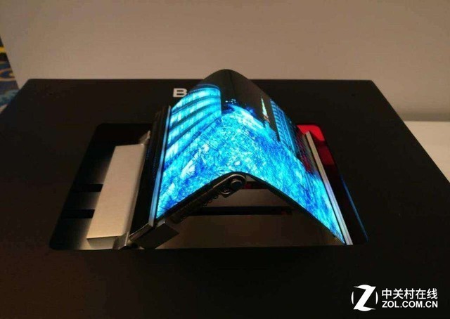 京东方正式入局OLED！打破韩厂一家独大 