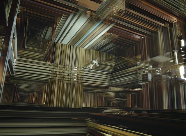 诺兰《星际穿越》恐怖的不是五维空间,是更高维度的那只黑手
