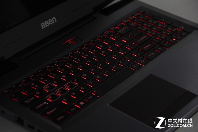 RX560游戏表现抢眼 博本G神G16评测 