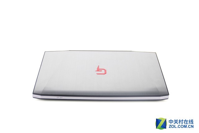 RX560游戏表现抢眼 博本G神G16评测 