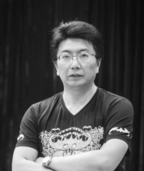 张 毅.jpg