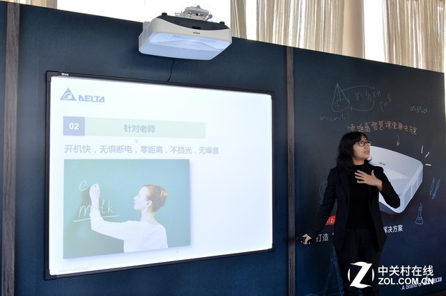 智能PK超短焦 商务/教育投影2017年盘点 