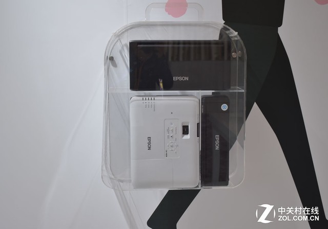 智能PK超短焦 商务/教育投影2017年盘点 