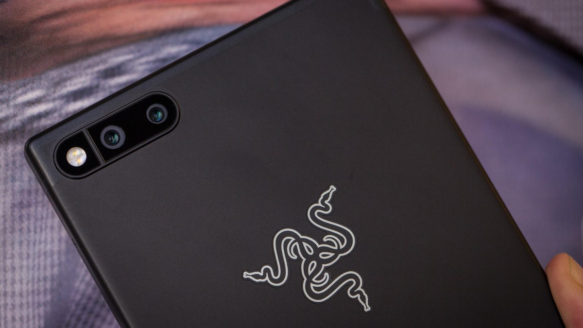 雷蛇发布游戏旗舰 Razer Phone: 120Hz 高刷新