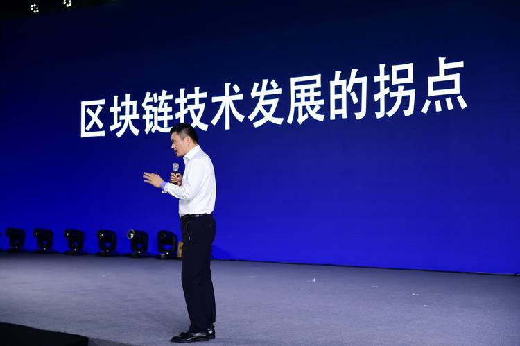 20171031162840-4027e659-me