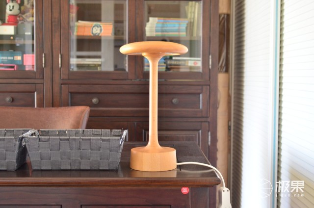 本来设计L1619CM触摸版原木触摸蘑菇灯