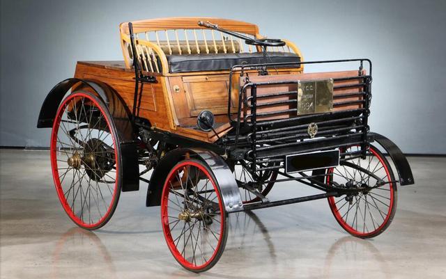 英国最古老的汽车有幸保存下来，预计能卖到2百万