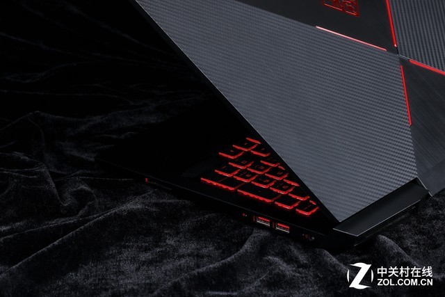 一开始你就赢了 惠普暗影精灵Ⅲ代评测 