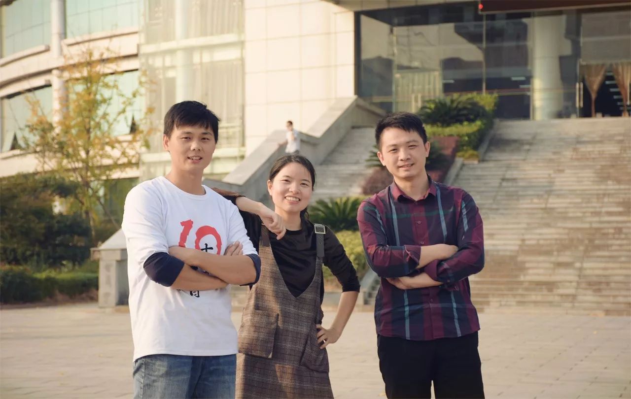 大学毕业10年回首,他们“中二”如初 |组照
