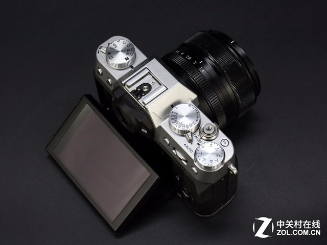 随身拍照好选择 热门轻便微单相机盘点