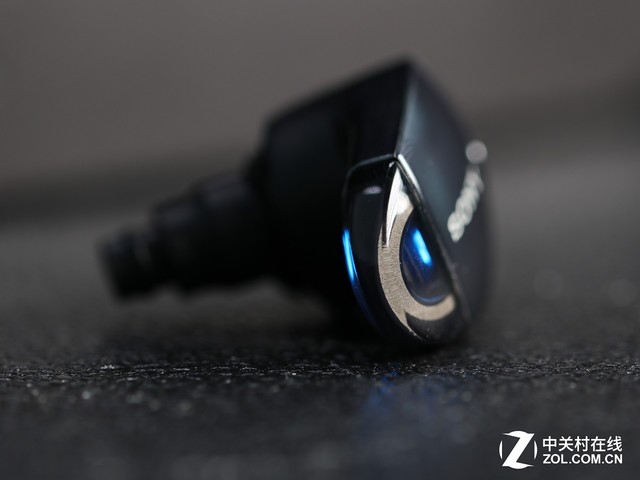 索尼降噪豆众说纷纭 实际体验究竟如何? -- 飞象