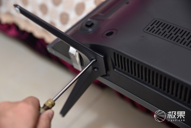 微鲸4K超高清液晶平板电视机