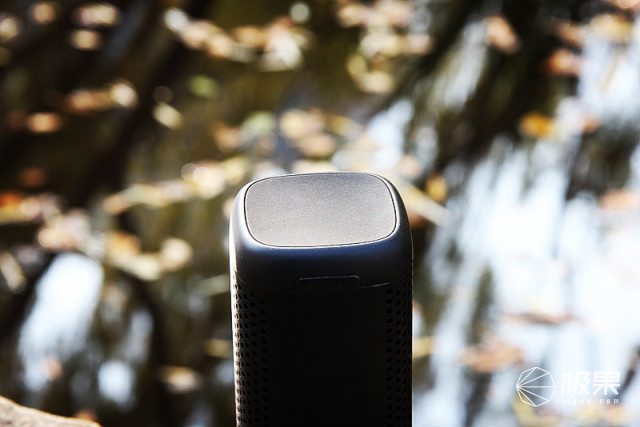 魅动6110金属蓝牙音箱