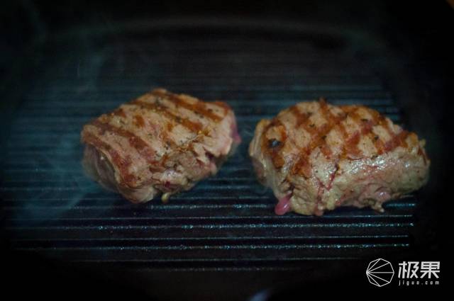 洛极(Lodge)美国进口铸铁牛排煎锅 洛极(Lodge)美国进口铸铁牛排煎锅