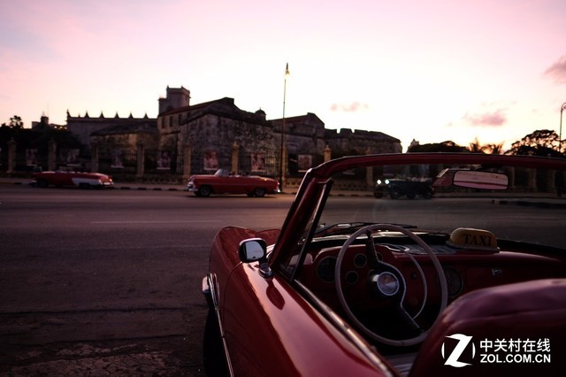 随身拍照好选择 热门轻便微单相机盘点 