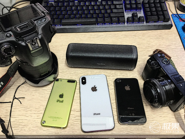 魅动6110金属蓝牙音箱