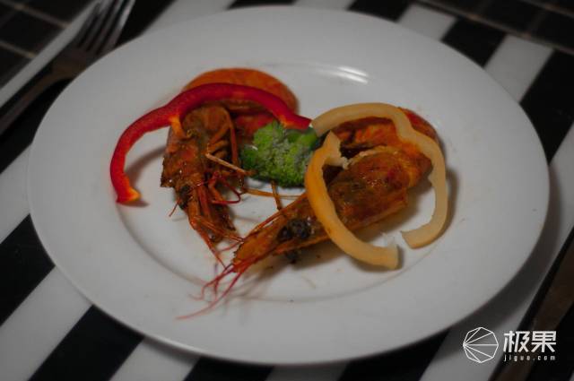 洛极(Lodge)美国进口铸铁牛排煎锅 洛极(Lodge)美国进口铸铁牛排煎锅