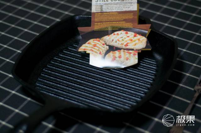 洛极(Lodge)美国进口铸铁牛排煎锅 洛极(Lodge)美国进口铸铁牛排煎锅