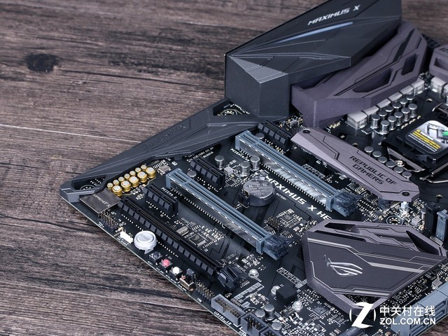 高端游戏玩家选择 华硕ROG M10H主板上市