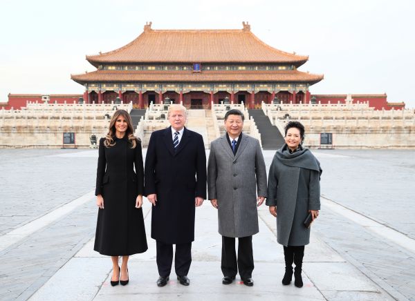 境外媒体：中美元首夫妇同游故宫 漫步话家常