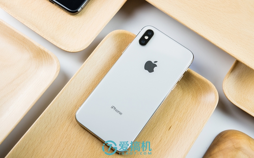 iphone x 双 横屏 1BBE26CE6D731C7A305FF5772B22E3A52FE69D3A_size264_w880_h548.jpeg