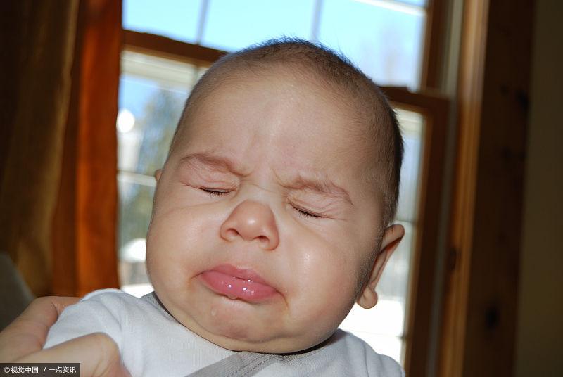 小婴儿感冒咳嗽有痰鼻塞,不想吃奶咋办?