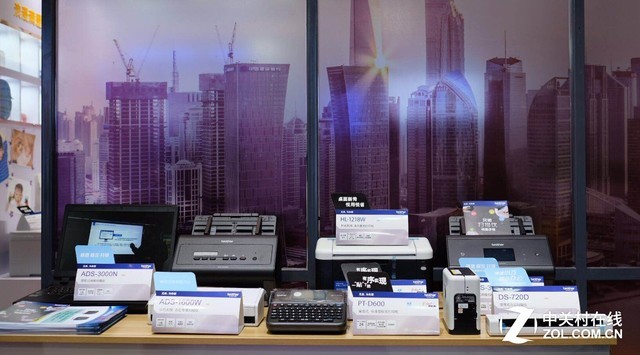 2017OA大会兄弟展台多元化全方位秀实力 