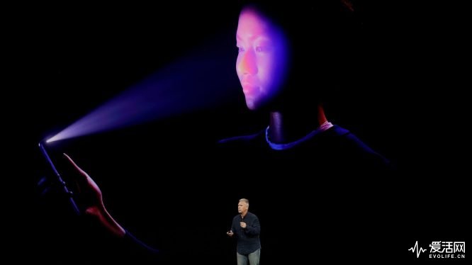 la-fi-tn-apple-iphone-face-id-20170913