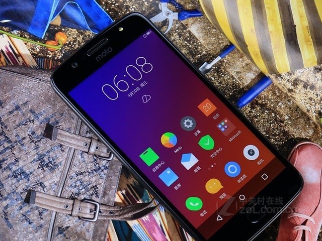 100级智能美颜 moto青柚手机双11热销